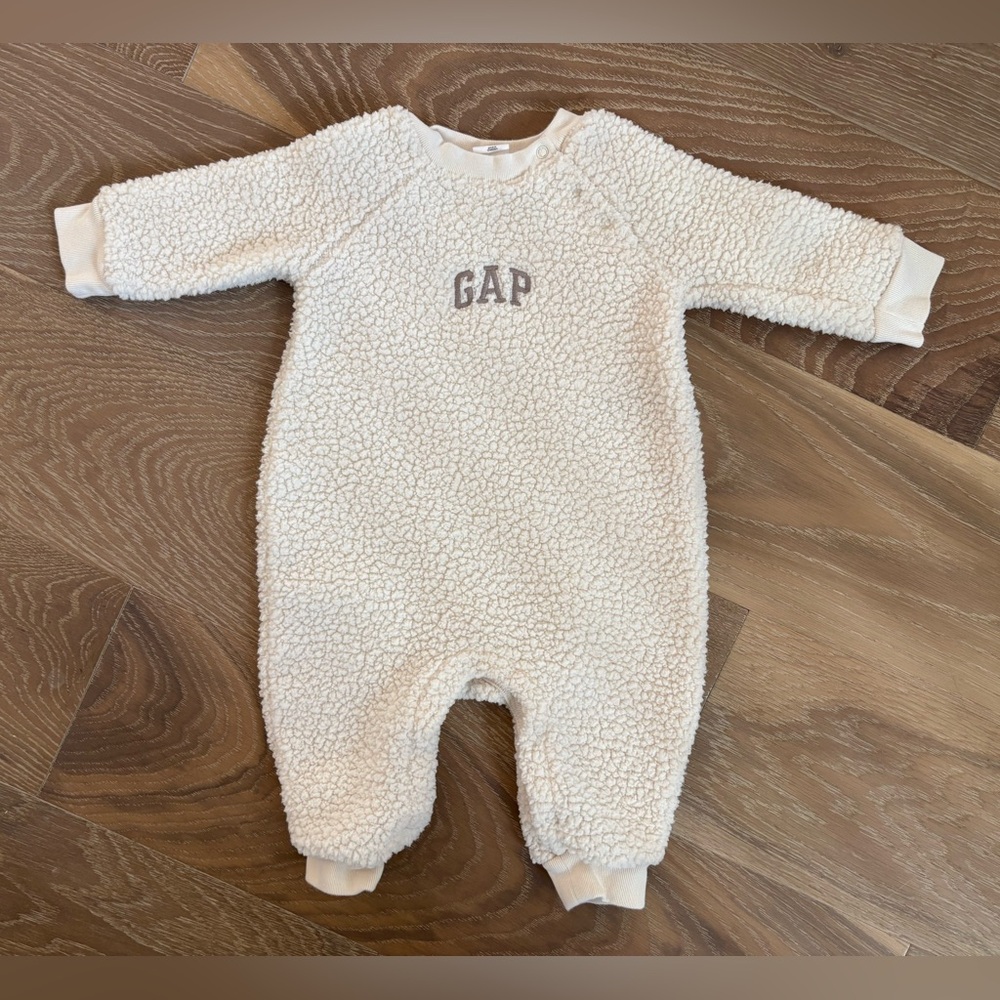 GAP Cream Kids One Piece 3-6 Months